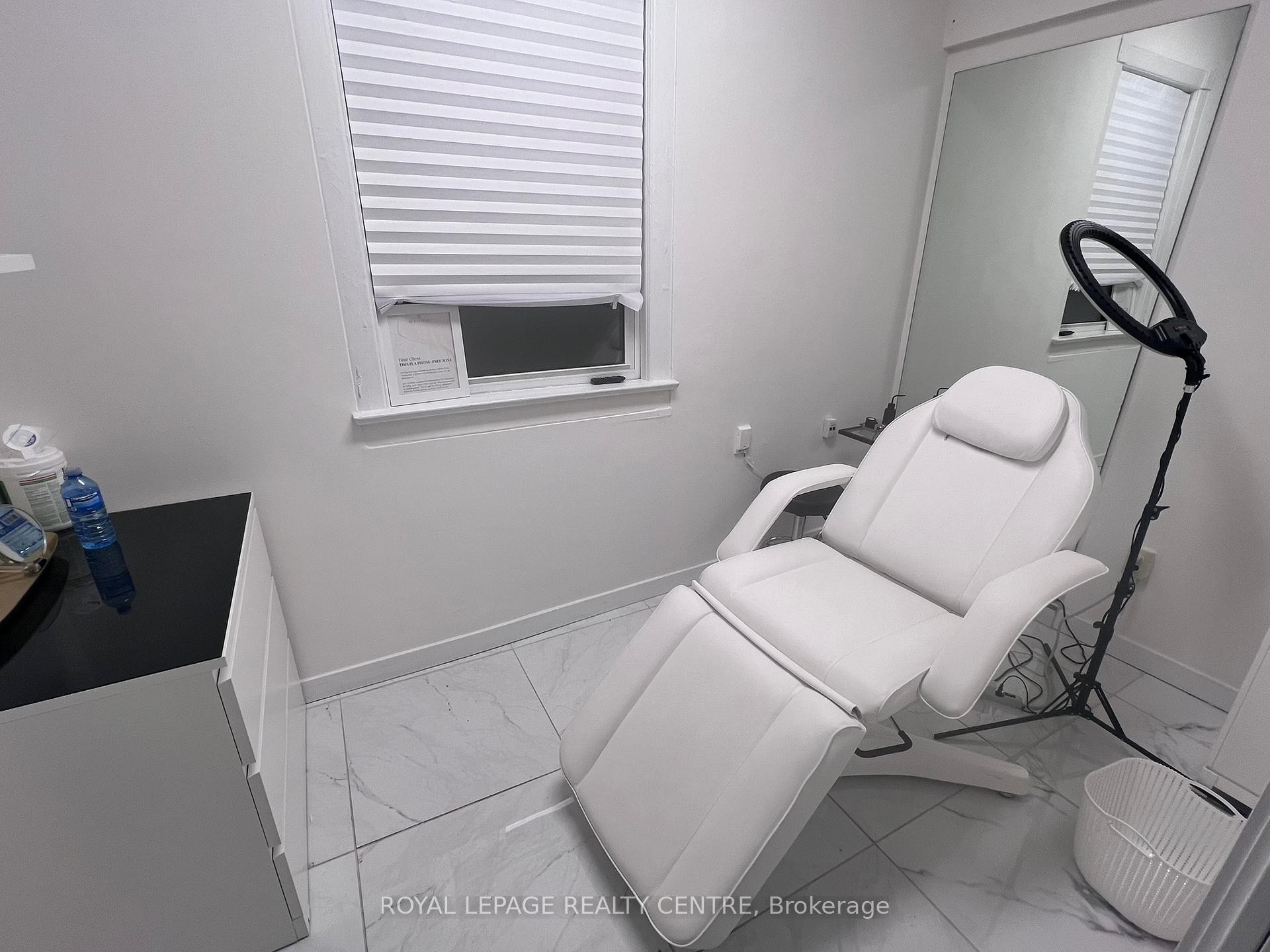 









1034


Eglinton

Avenue West,
Toronto,




ON
M6C 2C5

