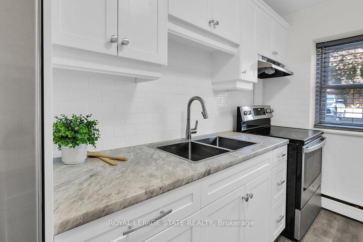









9


Grant

Boulevard, 107,
Hamilton,




ON
L9H 4L5

