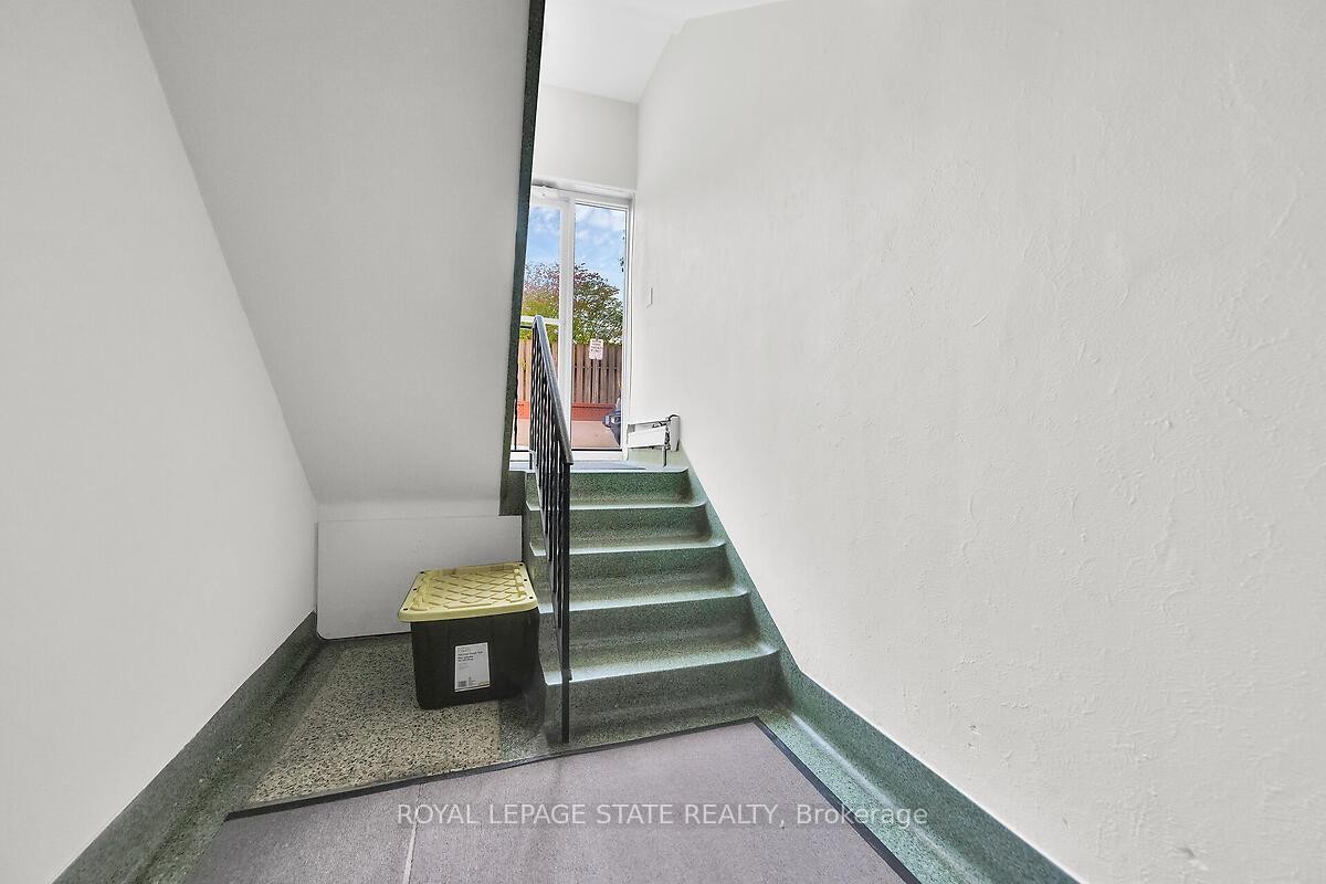 









9


Grant

Boulevard, 107,
Hamilton,




ON
L9H 4L5

