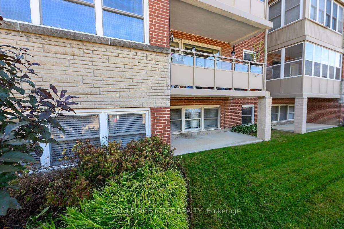 









9


Grant

Boulevard, 107,
Hamilton,




ON
L9H 4L5

