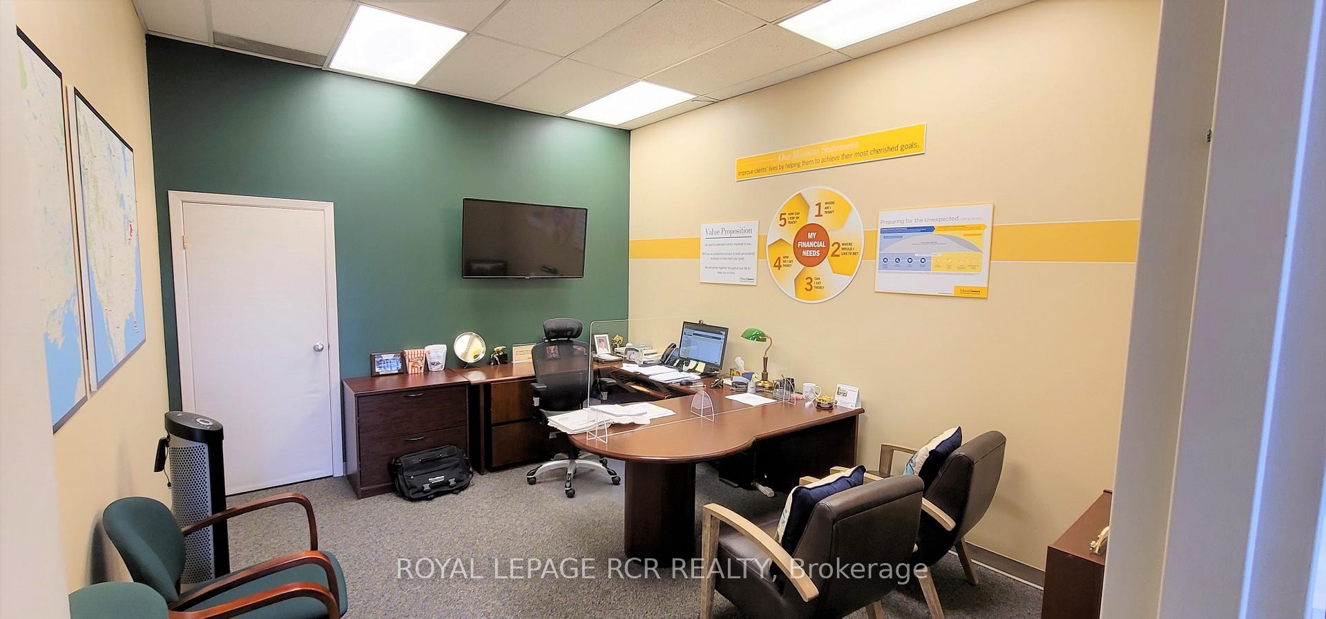 









1100


Davis

Drive, 8,
Newmarket,




ON
L3Y 8K3

