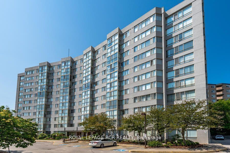 









270


Davis

Drive, 901,
Newmarket,




ON
L3Y 8K2

