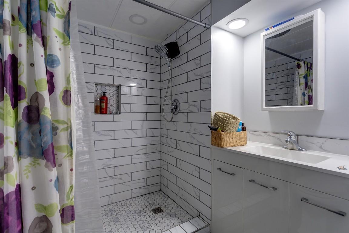 









12022


Pretty

Road, 6,
Lake Country,




BC
V4V 2E3

