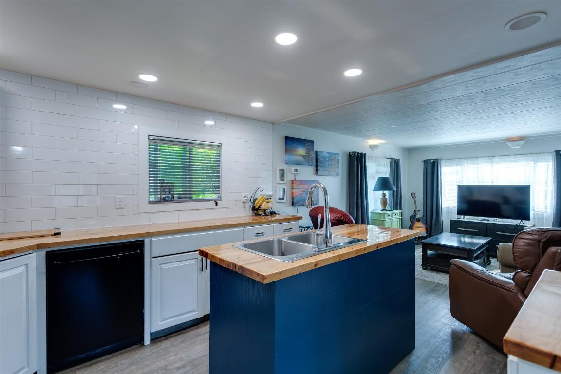 









12022


Pretty

Road, 6,
Lake Country,




BC
V4V 2E3

