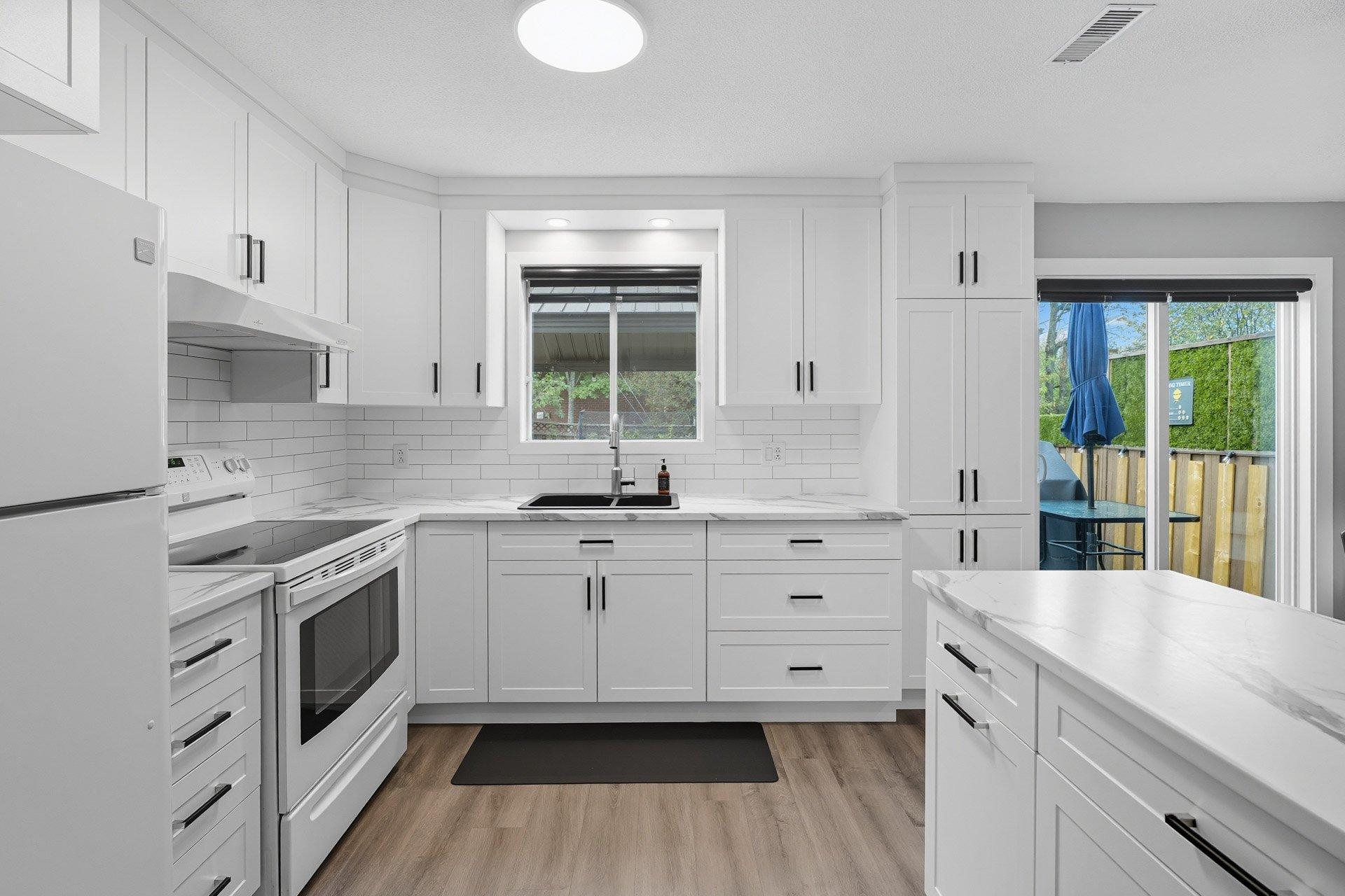 









219


Rue du Mont-Fleuri

,
Gatineau (Gatineau),




QC
J8R2H5

