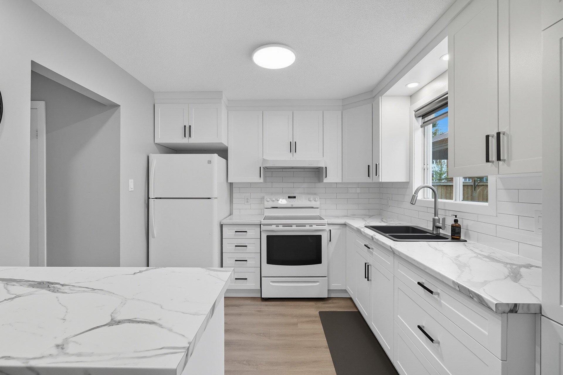 









219


Rue du Mont-Fleuri

,
Gatineau (Gatineau),




QC
J8R2H5

