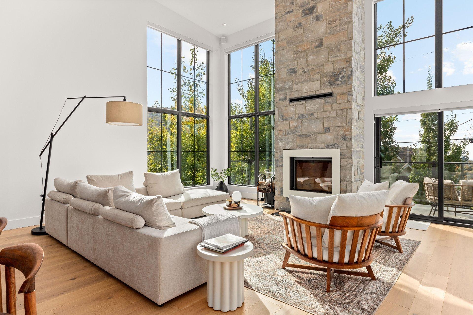 









165


Rue de Rouville

,
Bromont,




QC
J2L2B9

