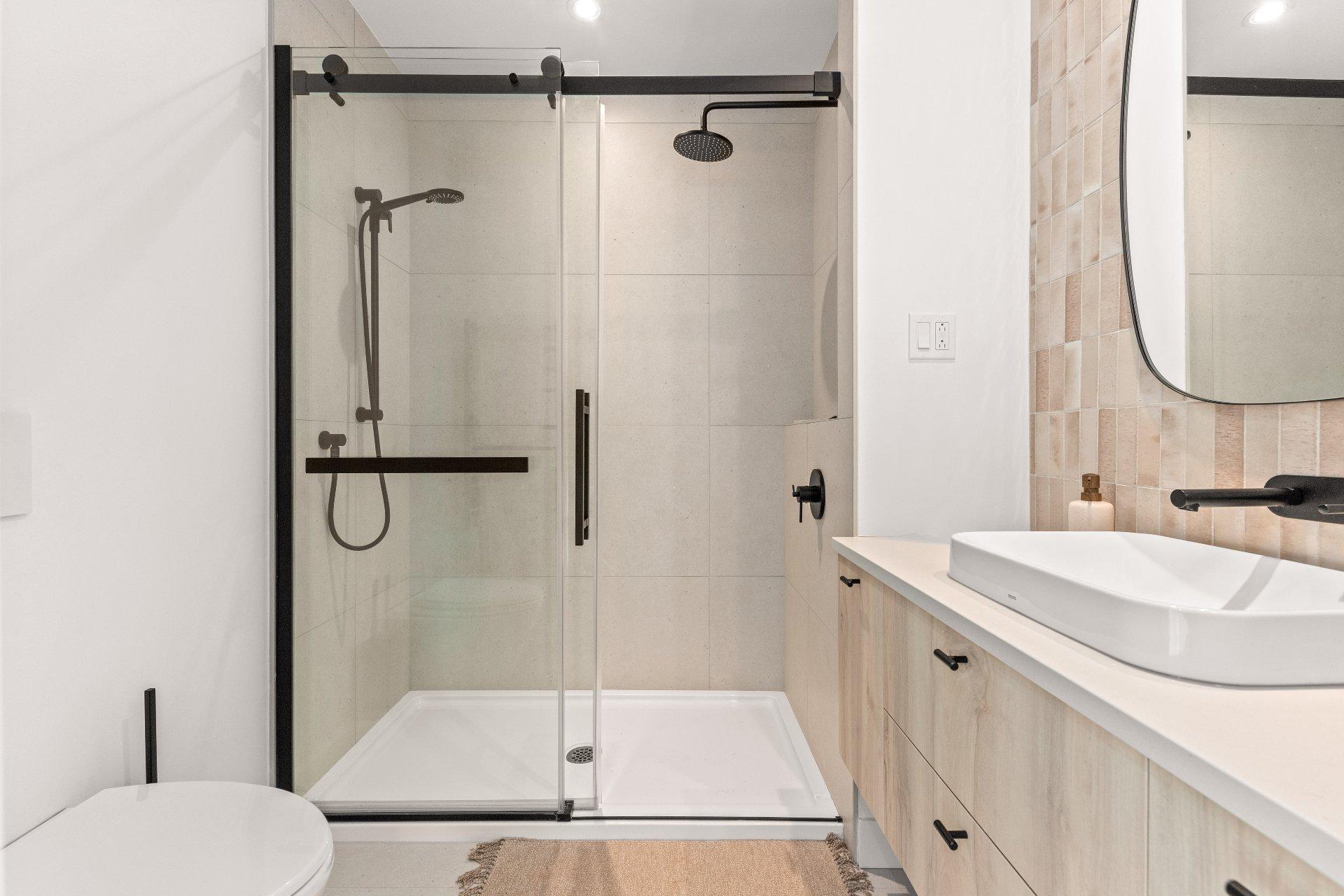 









165


Rue de Rouville

,
Bromont,




QC
J2L2B9

