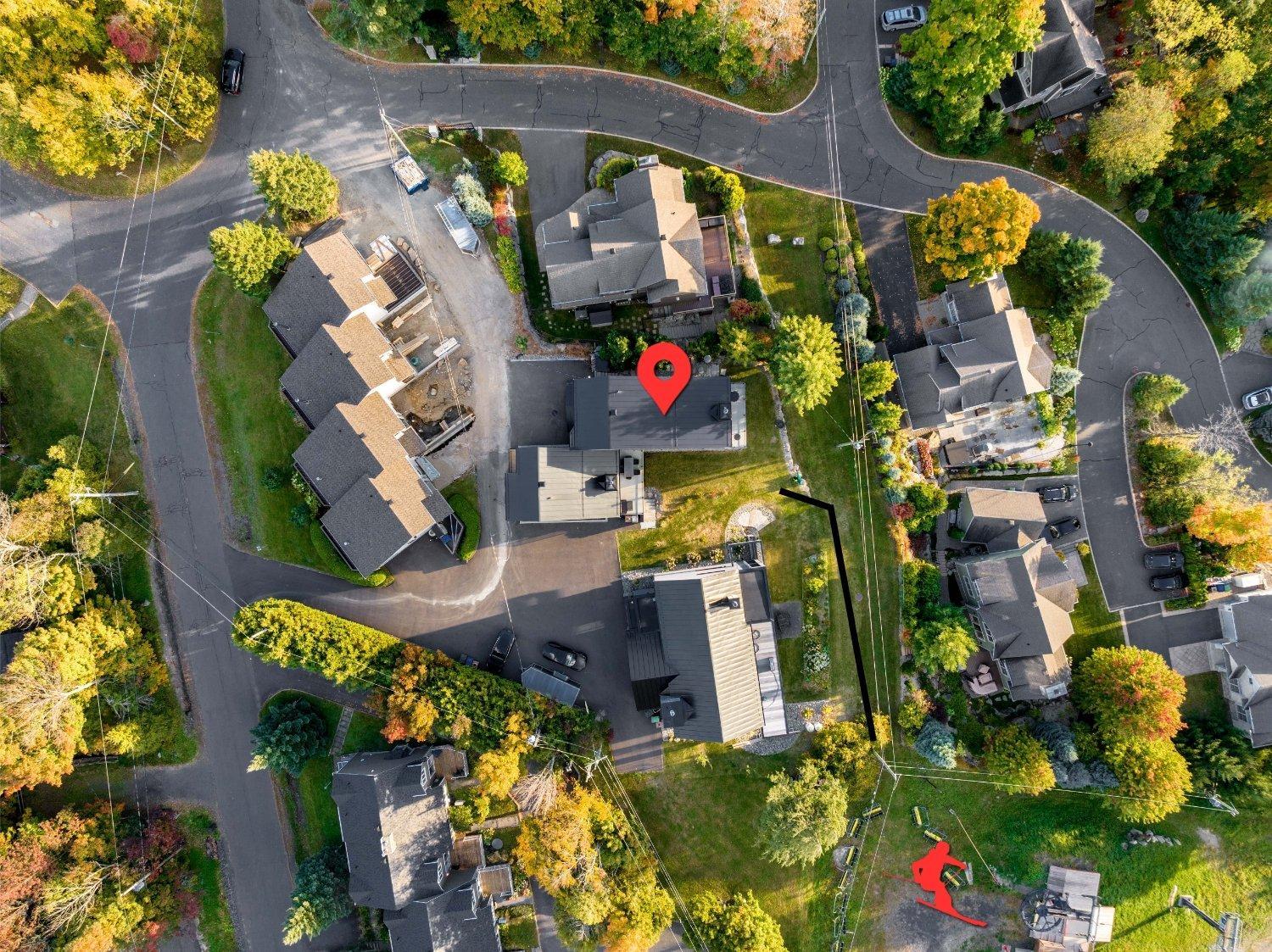 









165


Rue de Rouville

,
Bromont,




QC
J2L2B9

