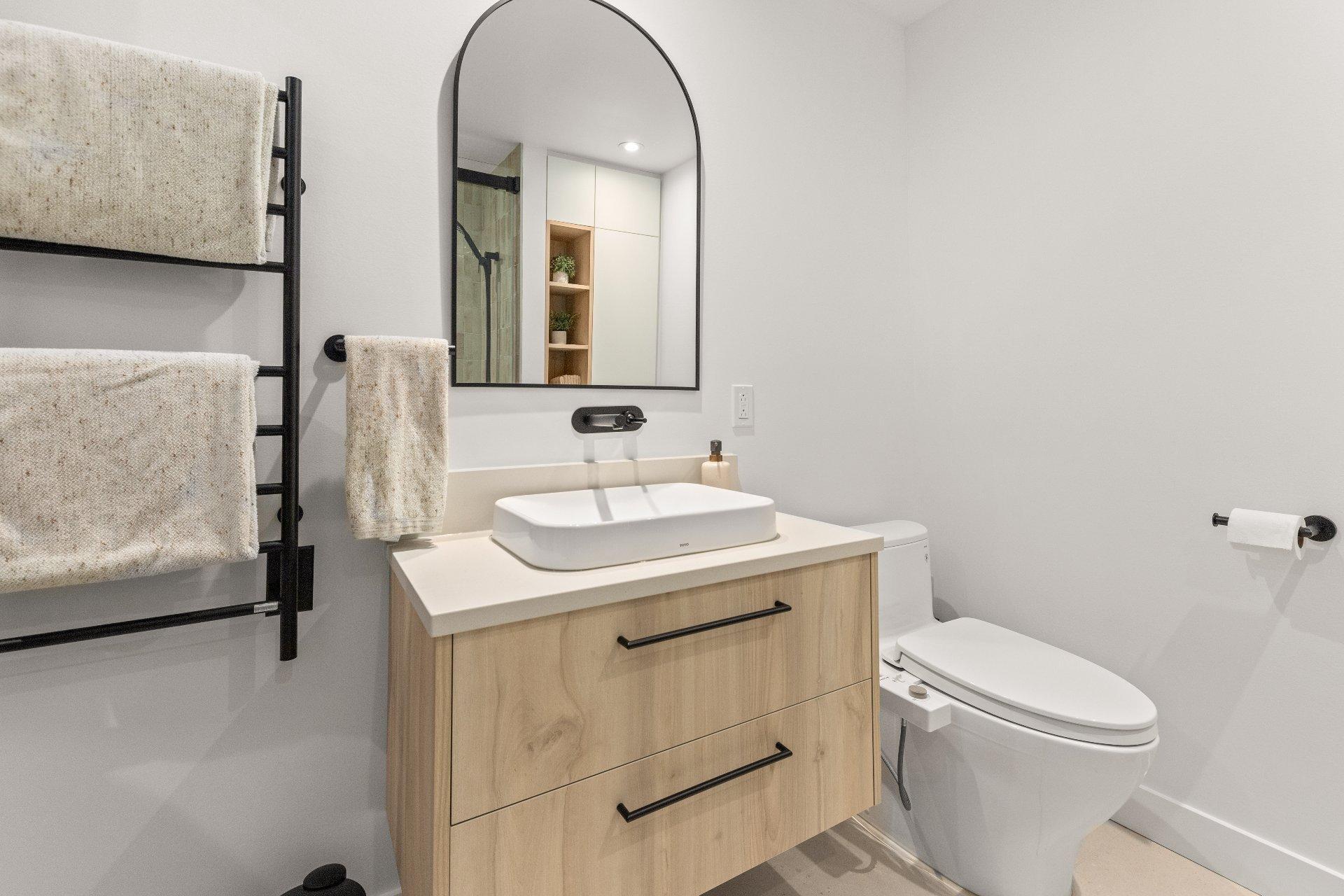 









165


Rue de Rouville

,
Bromont,




QC
J2L2B9

