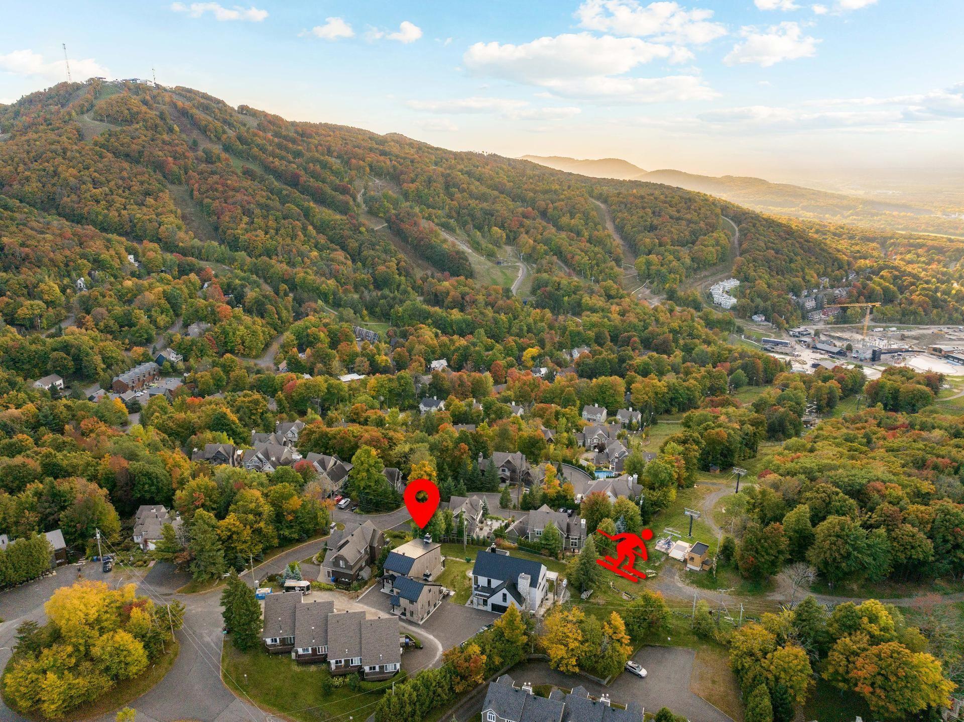 









165


Rue de Rouville

,
Bromont,




QC
J2L2B9

