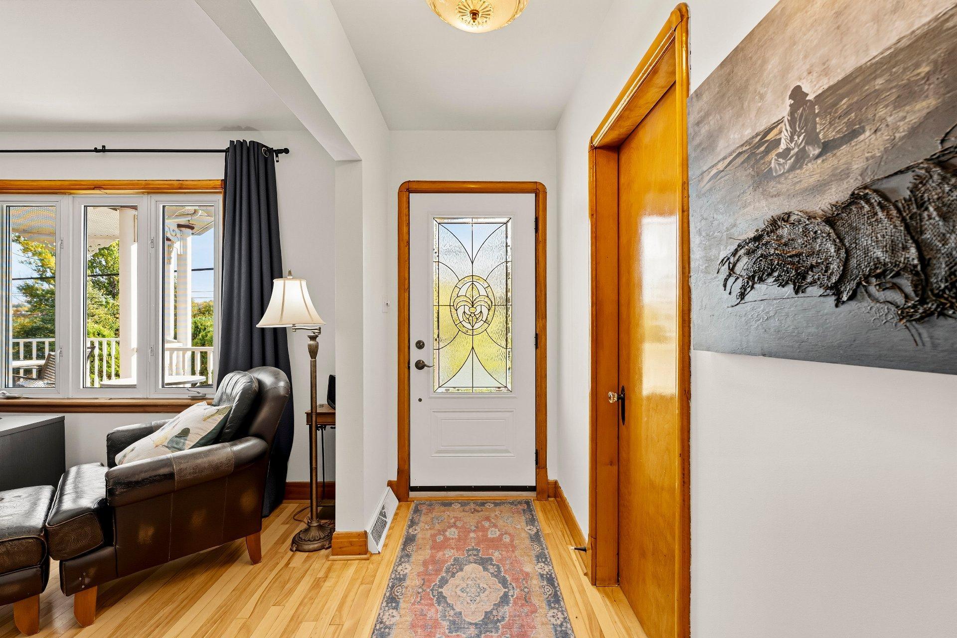 









1605

 - 1607


Rue Marcil

,
Sherbrooke (Les Nations),




QC
J1J2H6

