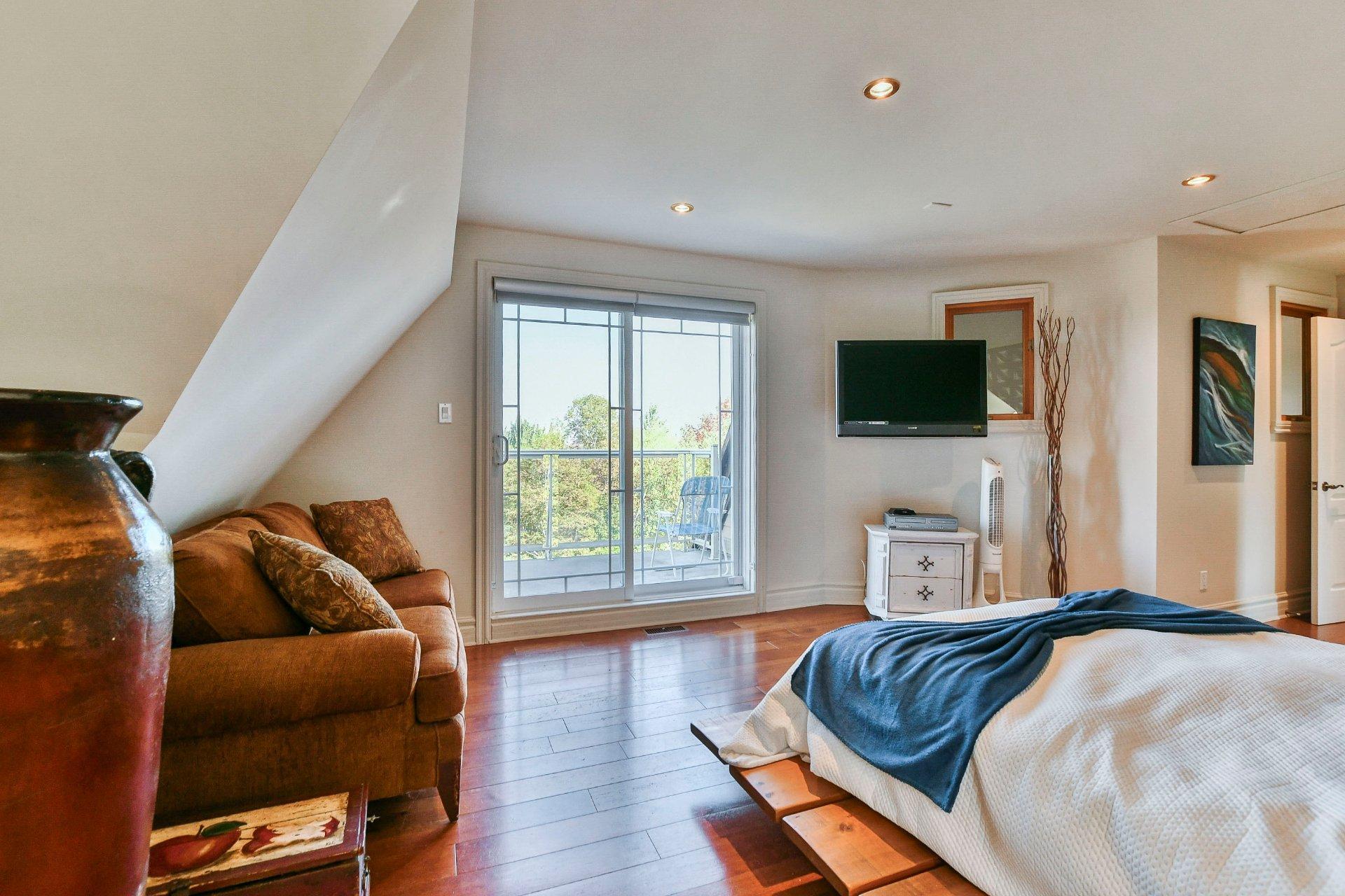 









48


Ch. Doris

,
Saint-Sauveur,




QC
J0R1R1

