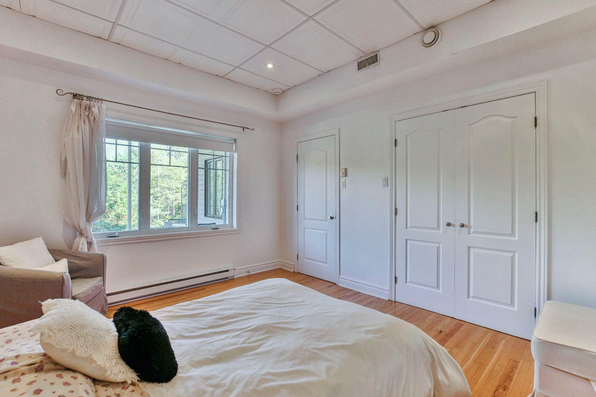 









48


Ch. Doris

,
Saint-Sauveur,




QC
J0R1R1

