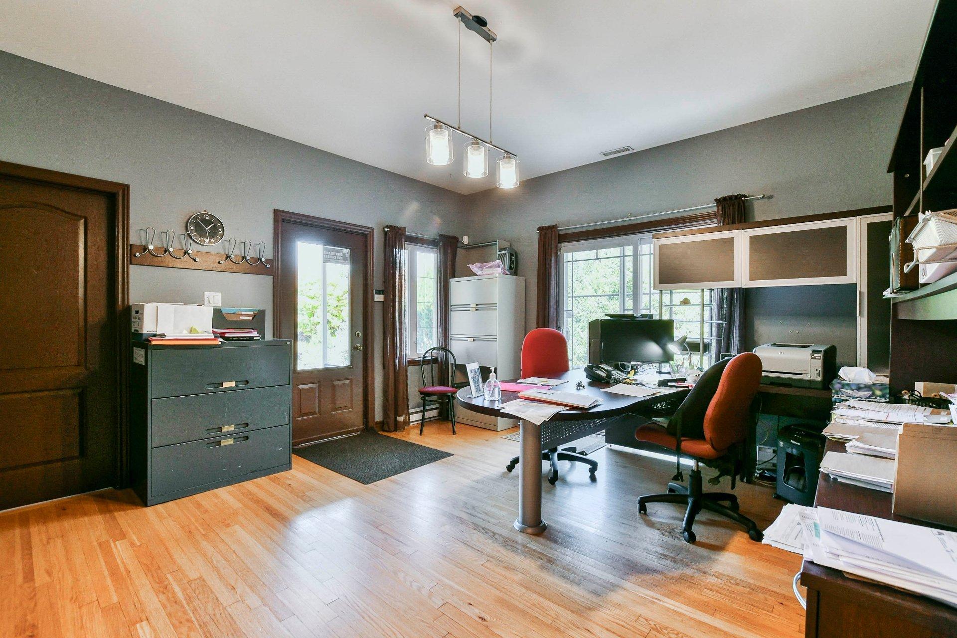 









48


Ch. Doris

,
Saint-Sauveur,




QC
J0R1R1

