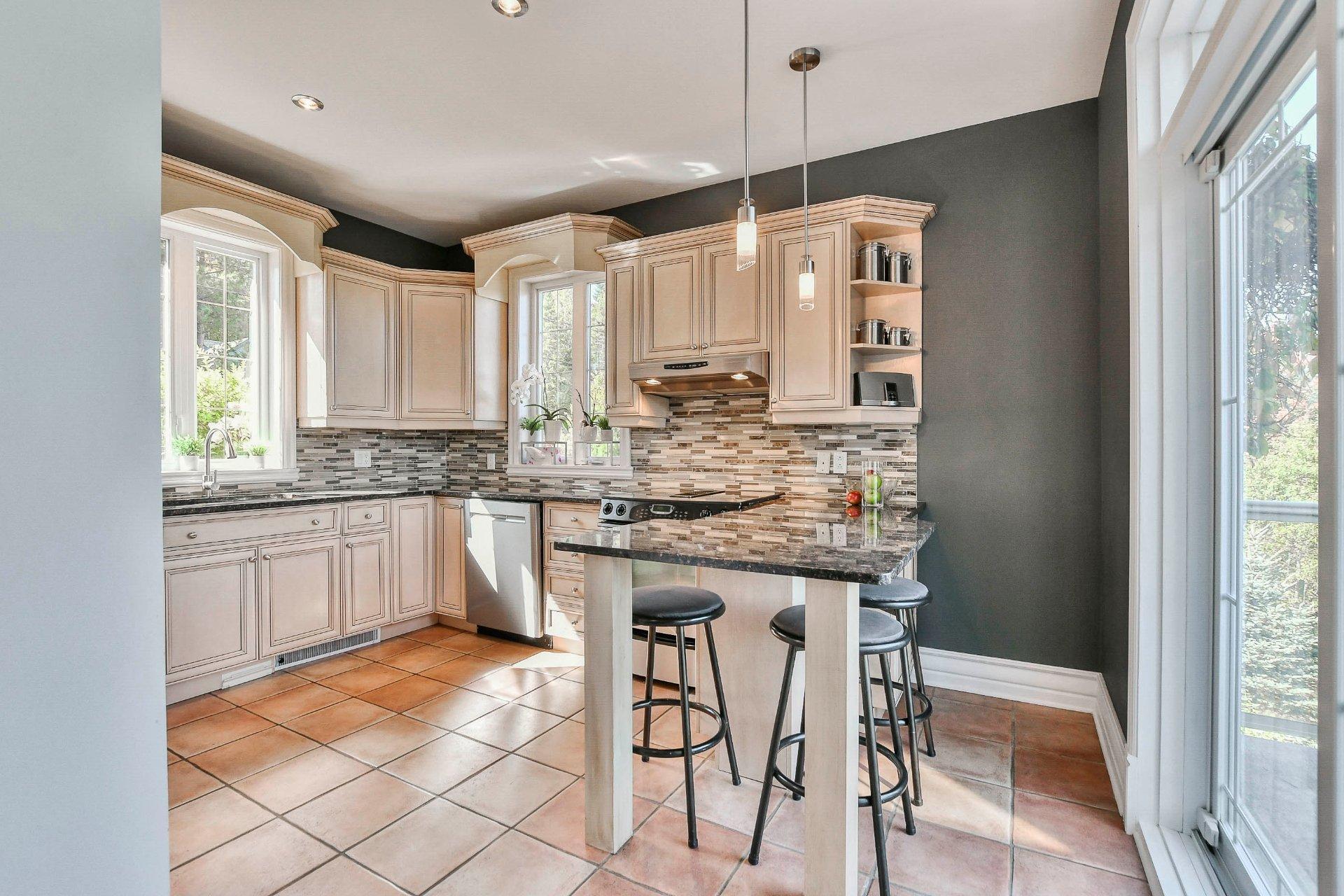 









48


Ch. Doris

,
Saint-Sauveur,




QC
J0R1R1

