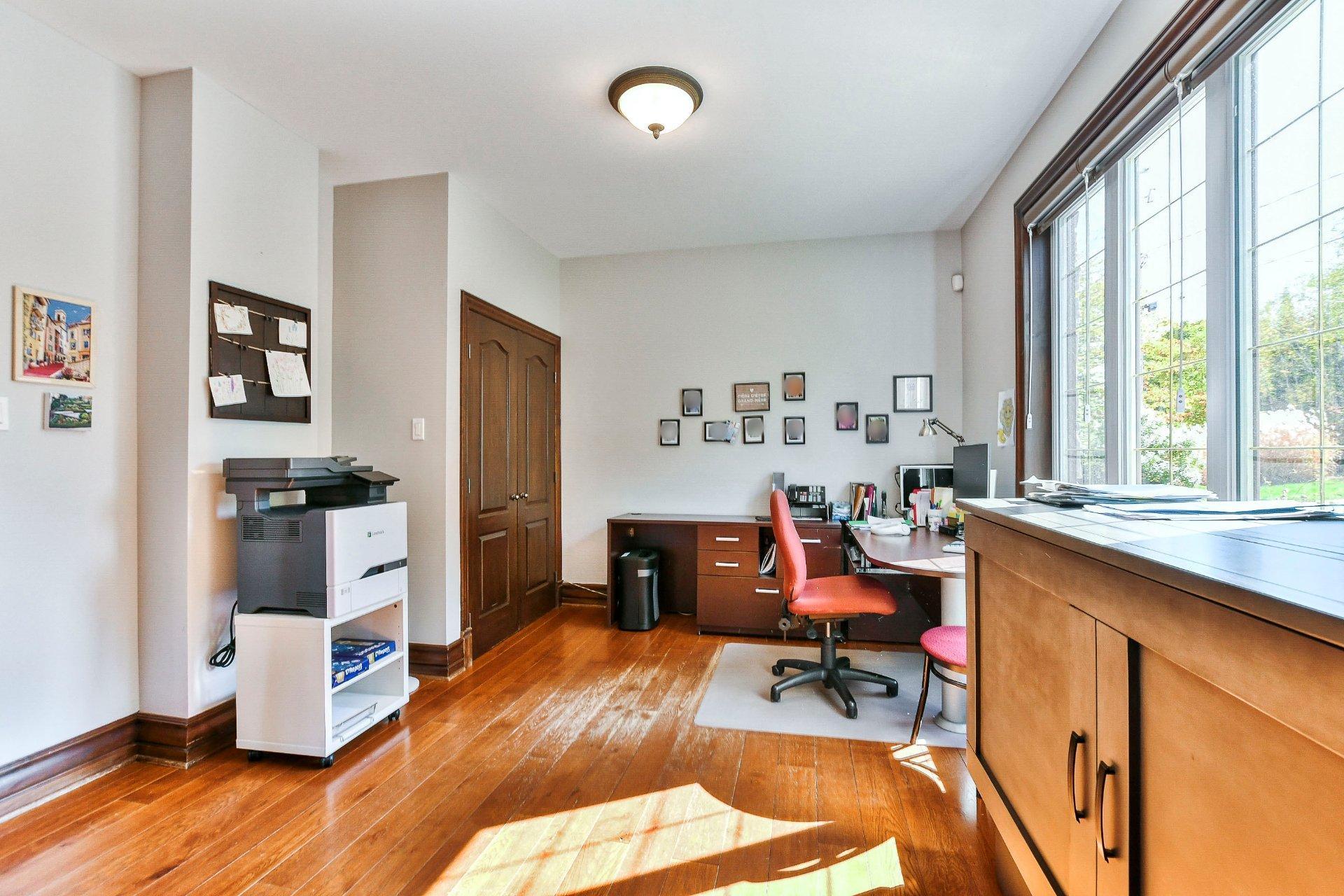 









48


Ch. Doris

,
Saint-Sauveur,




QC
J0R1R1

