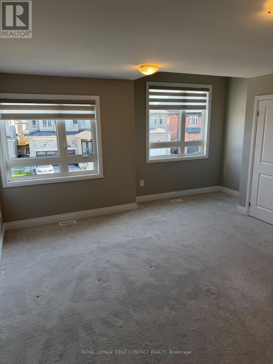












UPPER - 25 PADDINGTON GROVE

,
Barrie,




Ontario
L9J0J3

