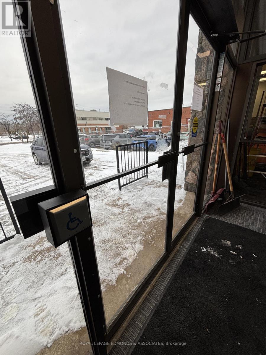 












C - 270 LAKE STREET

,
Pembroke,




Ontario
K8A7Y9

