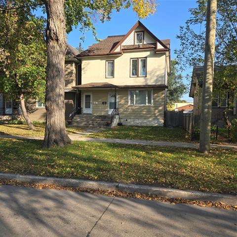 









411


Charles

ST,
Winnipeg,




MB
R2W 4B6

