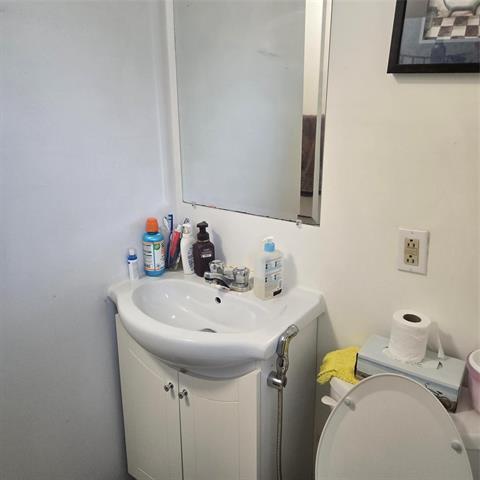 









411


Charles

ST,
Winnipeg,




MB
R2W 4B6

