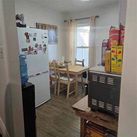 









411


Charles

ST,
Winnipeg,




MB
R2W 4B6


