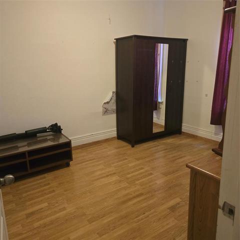 









411


Charles

ST,
Winnipeg,




MB
R2W 4B6

