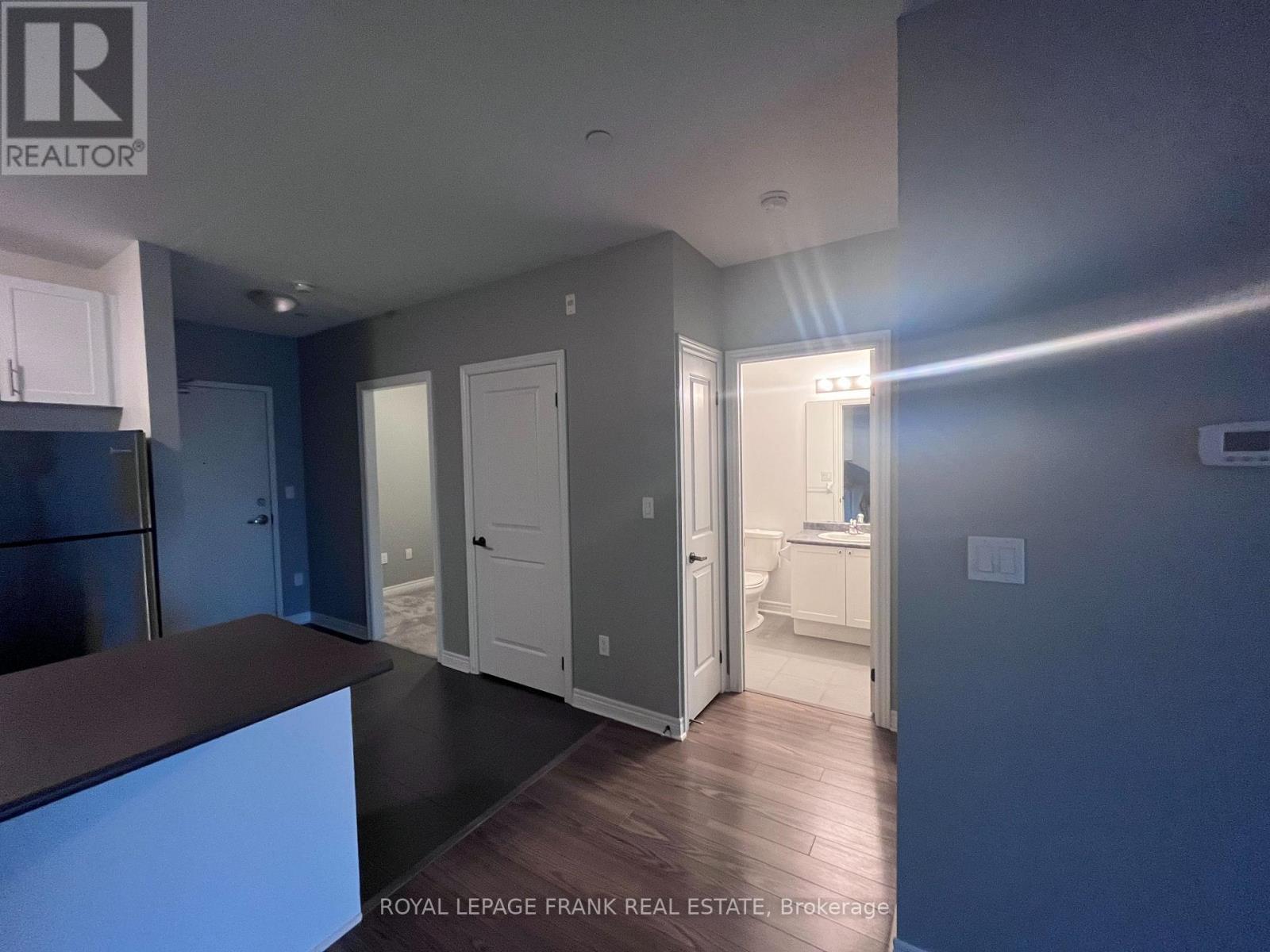












218 - 7400 MARKHAM ROAD

,
Markham (Middlefield),




Ontario
L3S0C5

