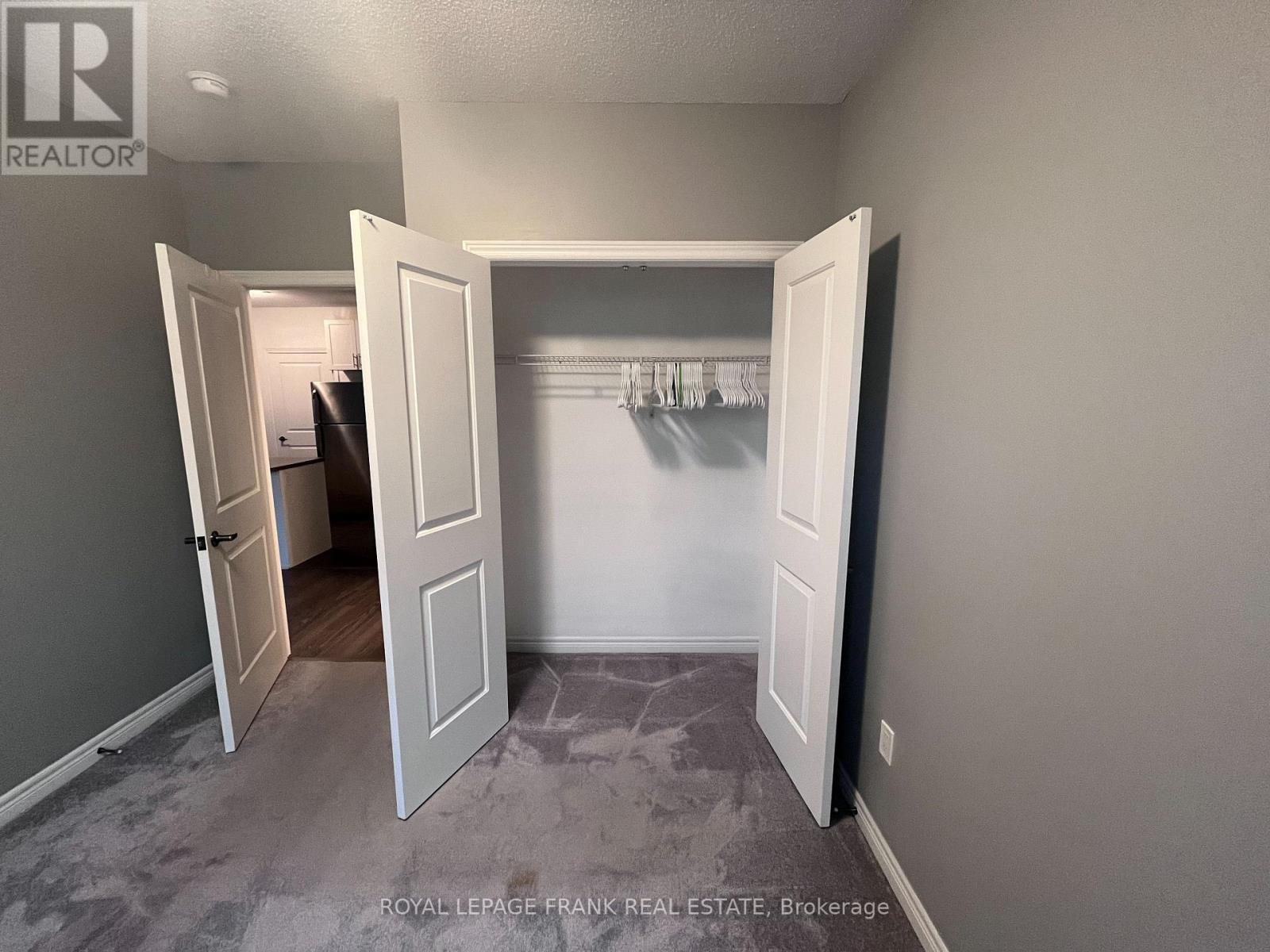 












218 - 7400 MARKHAM ROAD

,
Markham (Middlefield),




Ontario
L3S0C5

