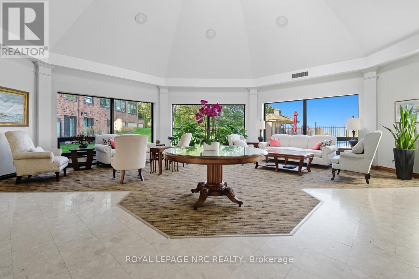 












2206 - 701 GENEVA STREET

,
St. Catharines (Lakeshore),




Ontario
L2N7H9

