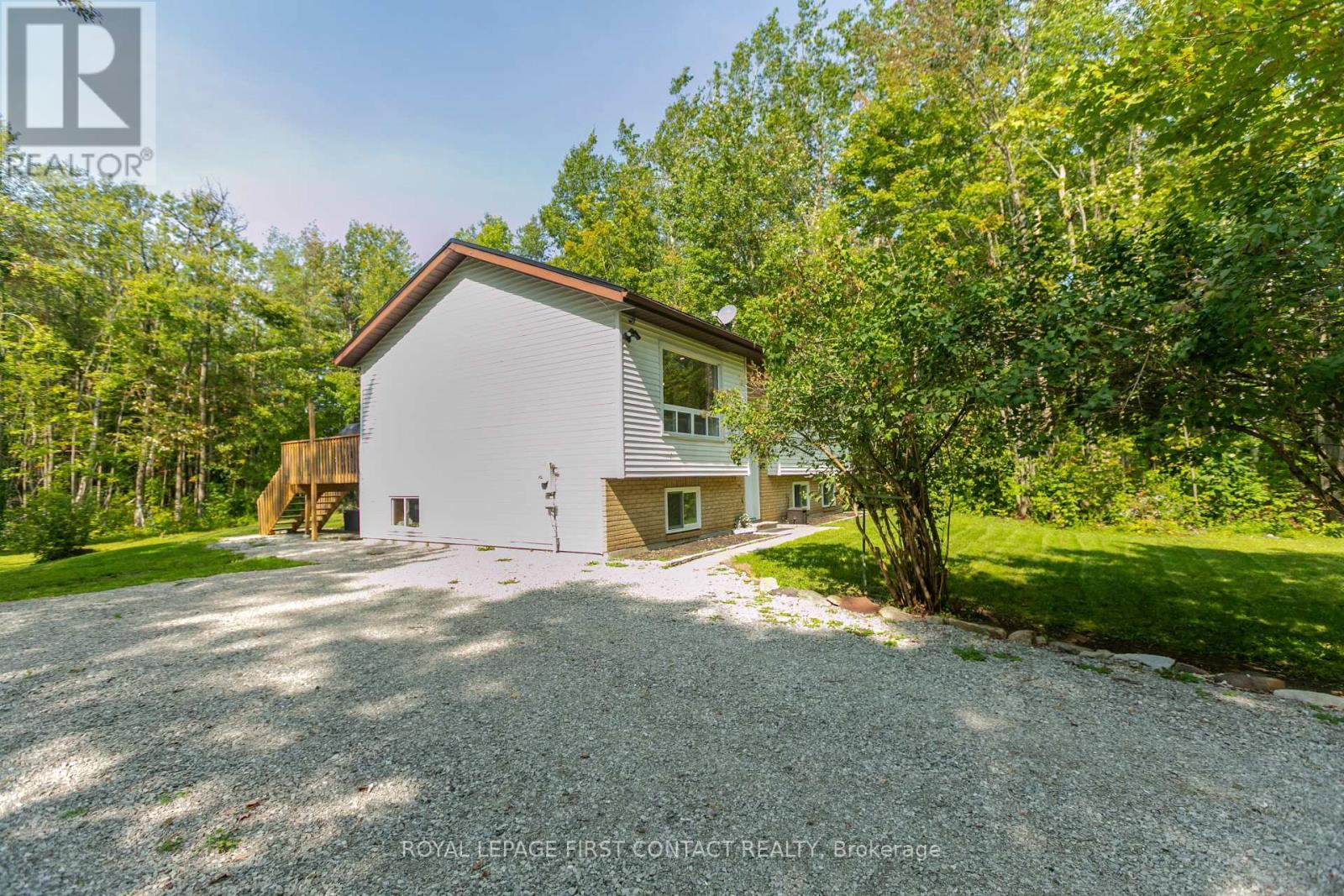 












5532 OLD UDNEY SIDE ROAD

,
Ramara,




Ontario
L3V0P6

