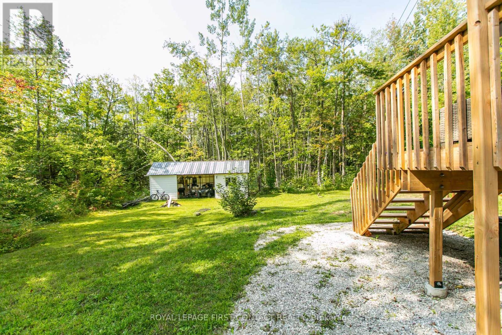 












5532 OLD UDNEY SIDE ROAD

,
Ramara,




Ontario
L3V0P6

