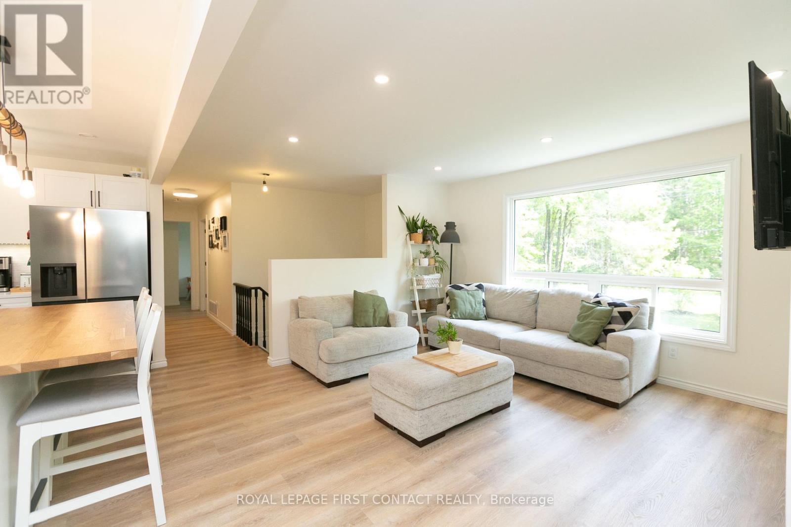 












5532 OLD UDNEY SIDE ROAD

,
Ramara,




Ontario
L3V0P6

