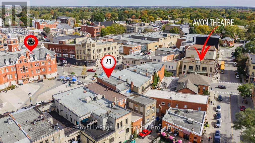 












21 MARKET PLACE

,
Stratford,




Ontario
N5A1A4

