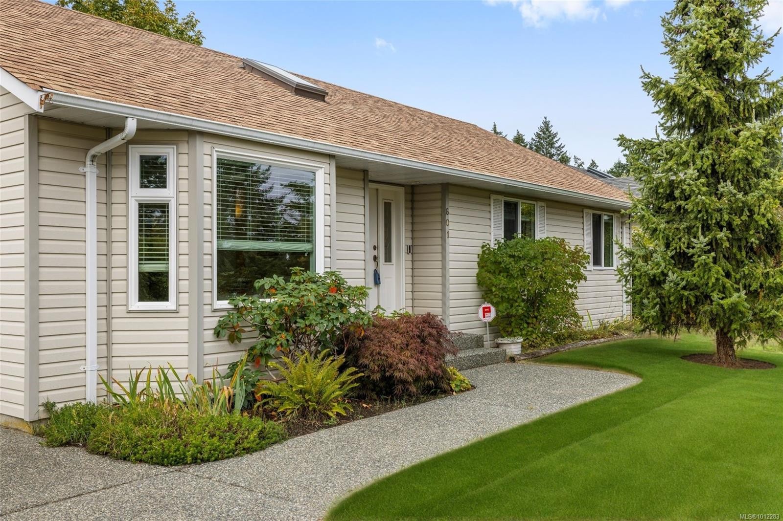 









601


Neden

Way,
Parksville,




BC
V9P 2N3

