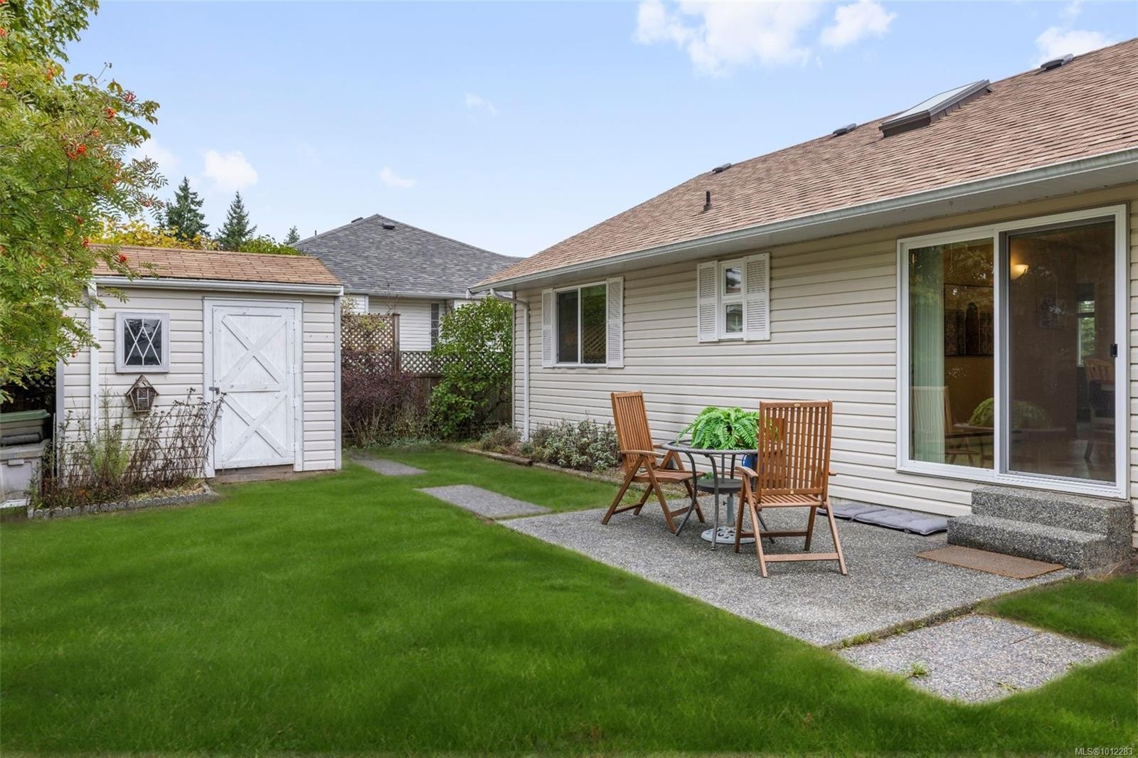 









601


Neden

Way,
Parksville,




BC
V9P 2N3


