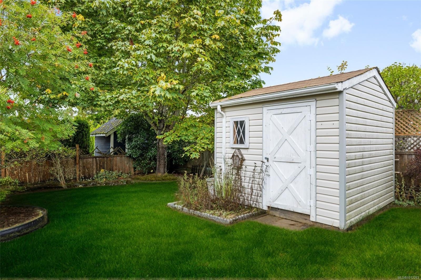 









601


Neden

Way,
Parksville,




BC
V9P 2N3


