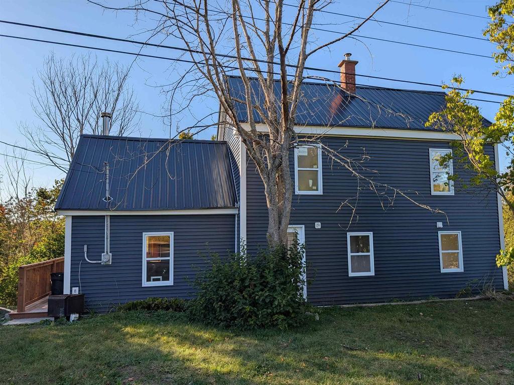 












63 Station Road

,
Great Village,




NS
B0M 1L0

