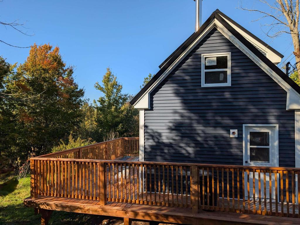 












63 Station Road

,
Great Village,




NS
B0M 1L0

