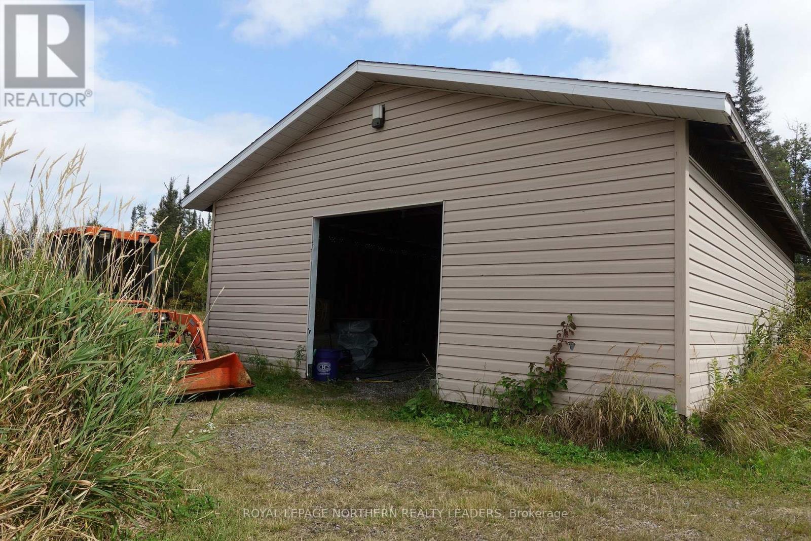 












1900 SANDY FALLS ROAD

,
Timmins (MTJ - 101 West),




Ontario
P4N7C3

