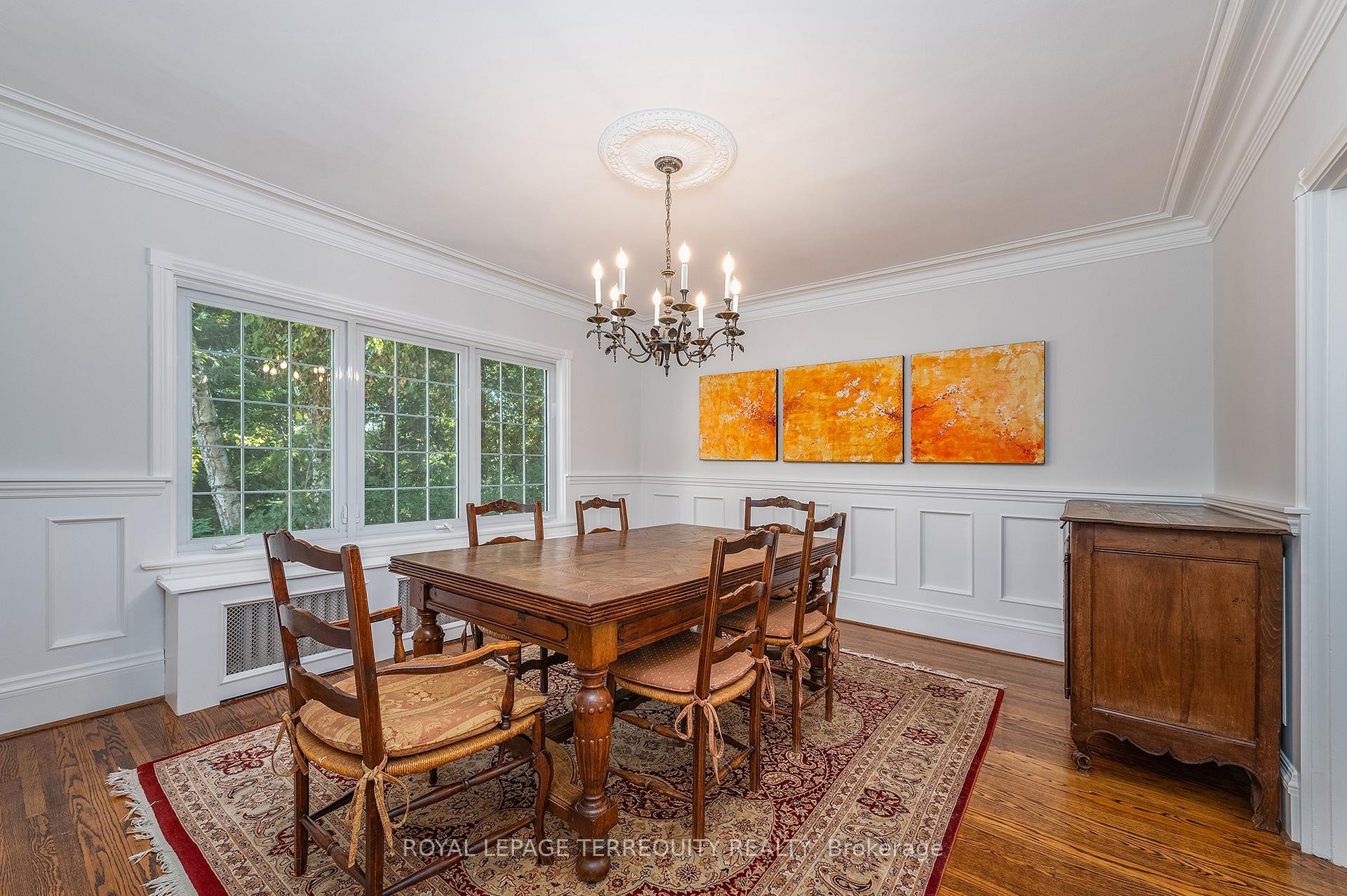 









223


Riverside

Drive,
Toronto,




ON
M6S 4A8

