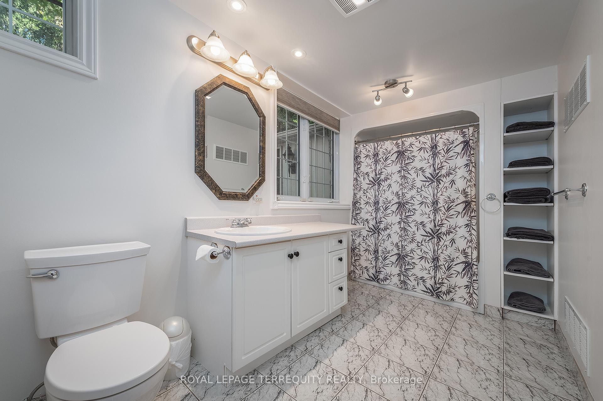 









223


Riverside

Drive,
Toronto,




ON
M6S 4A8

