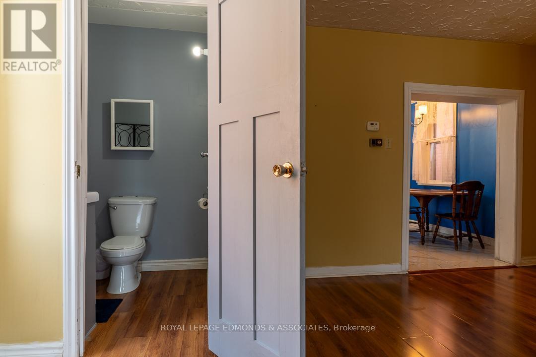 












303 MURRAY STREET W

,
Pembroke,




Ontario
K8A4P1

