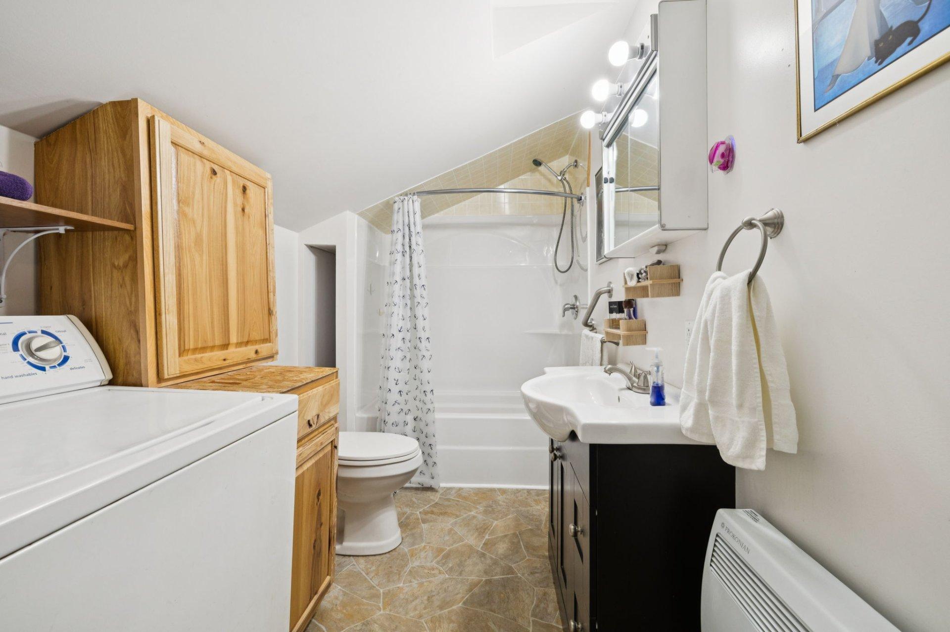 









150


Ch. Rawcliffe

,
Grenville-sur-la-Rouge,




QC
J0V1B0

