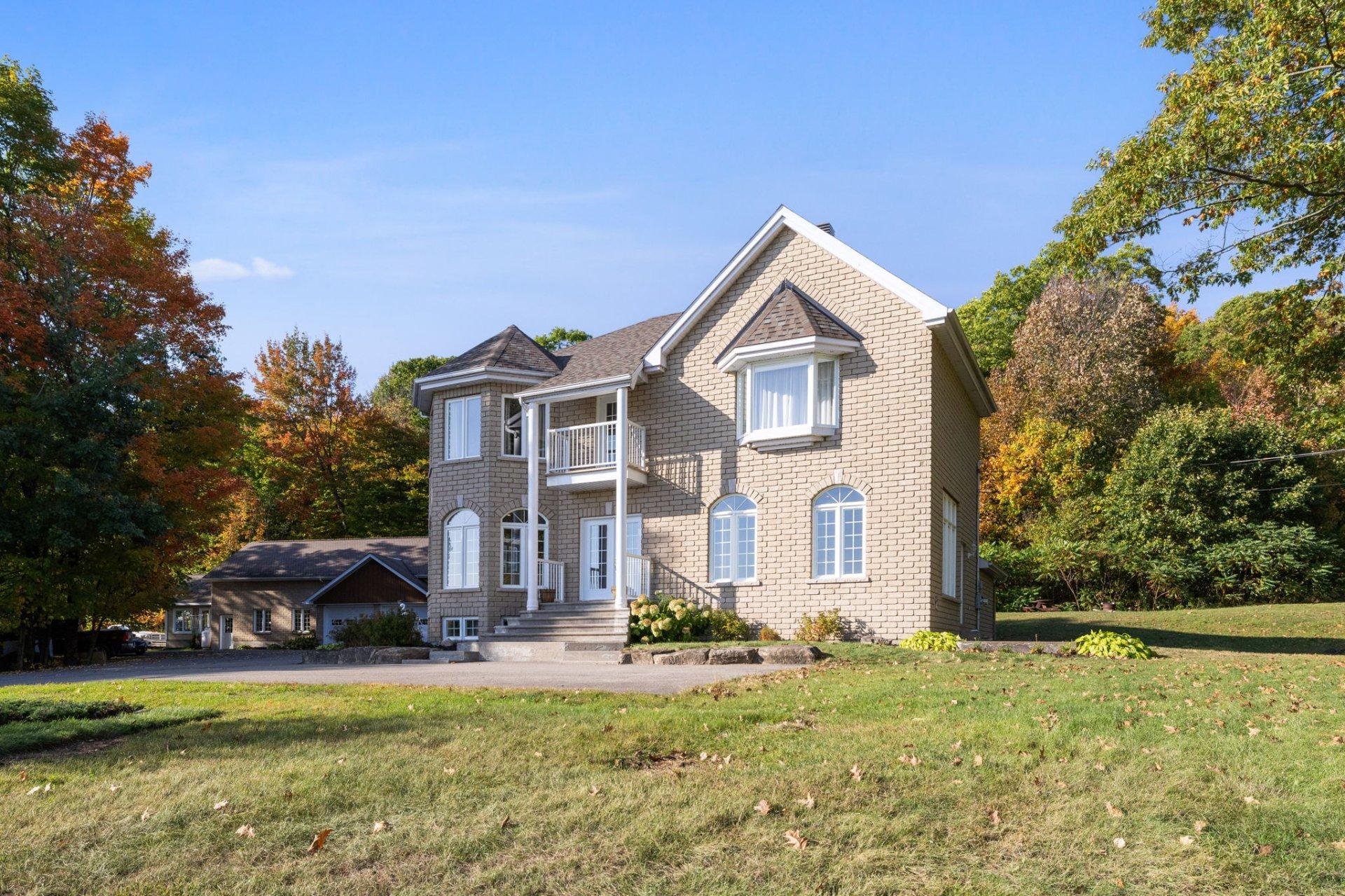 









150


Ch. Rawcliffe

,
Grenville-sur-la-Rouge,




QC
J0V1B0

