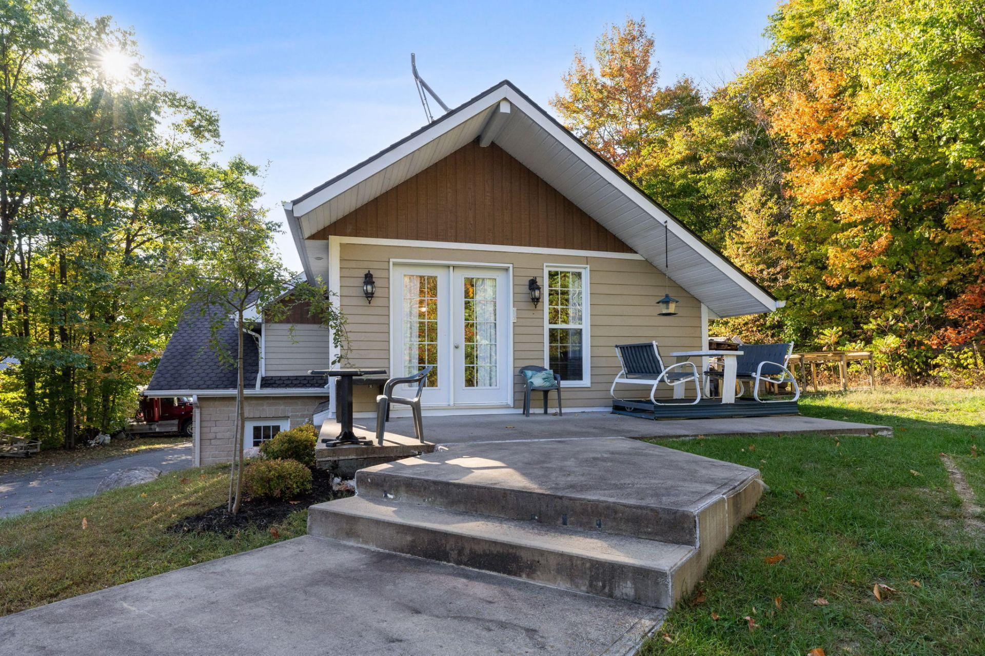 









150


Ch. Rawcliffe

,
Grenville-sur-la-Rouge,




QC
J0V1B0


