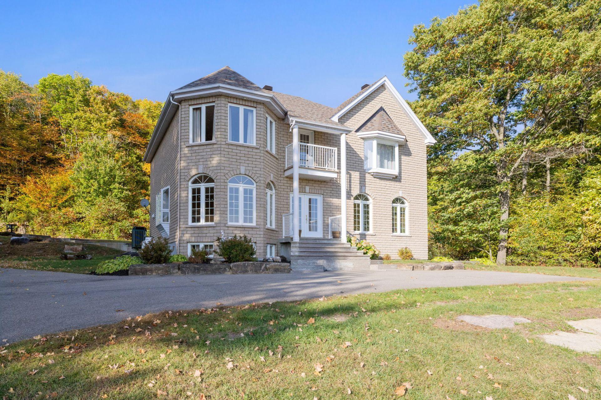 









150


Ch. Rawcliffe

,
Grenville-sur-la-Rouge,




QC
J0V1B0

