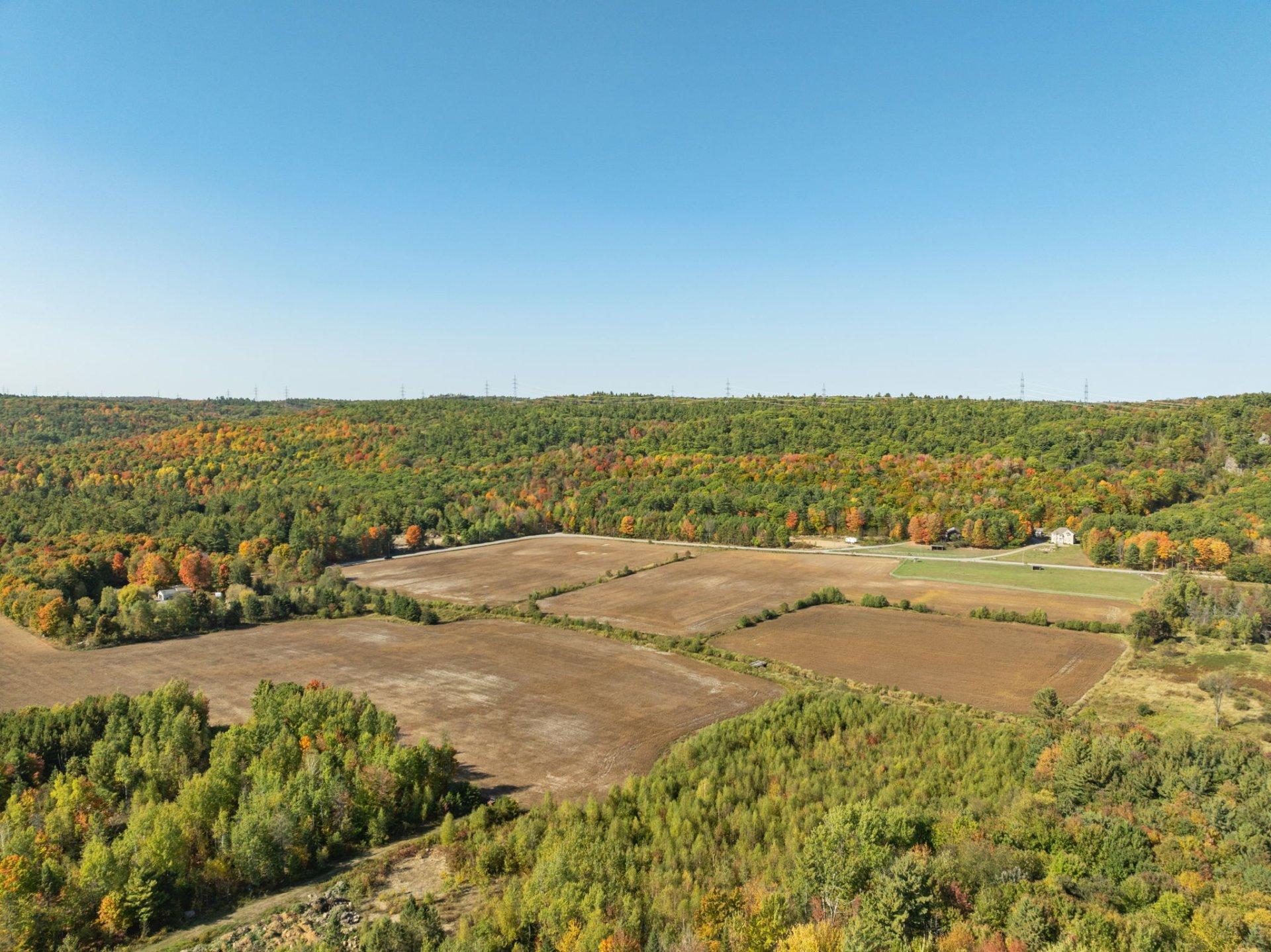 









150


Ch. Rawcliffe

,
Grenville-sur-la-Rouge,




QC
J0V1B0

