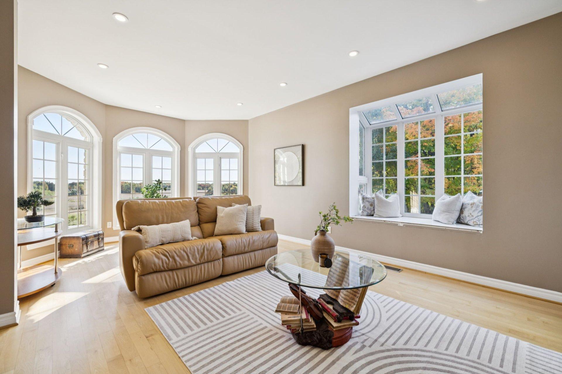 









150


Ch. Rawcliffe

,
Grenville-sur-la-Rouge,




QC
J0V1B0

