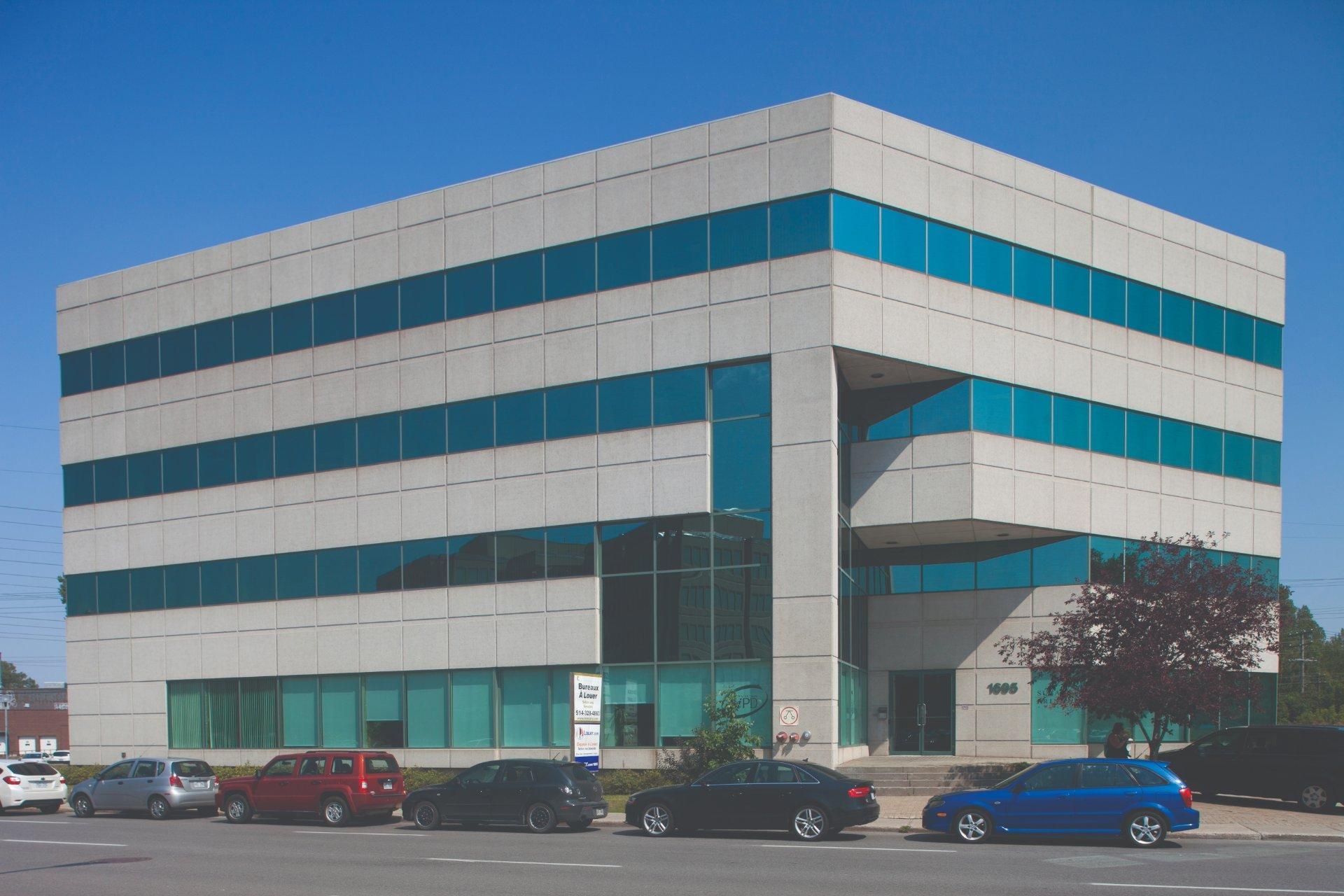 









1695


Boul. Laval

, 105,
Laval (Laval-des-Rapides),




QC
H7S2M2

